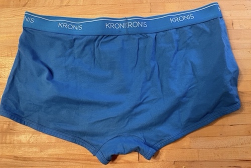 Kronis trunk blue
